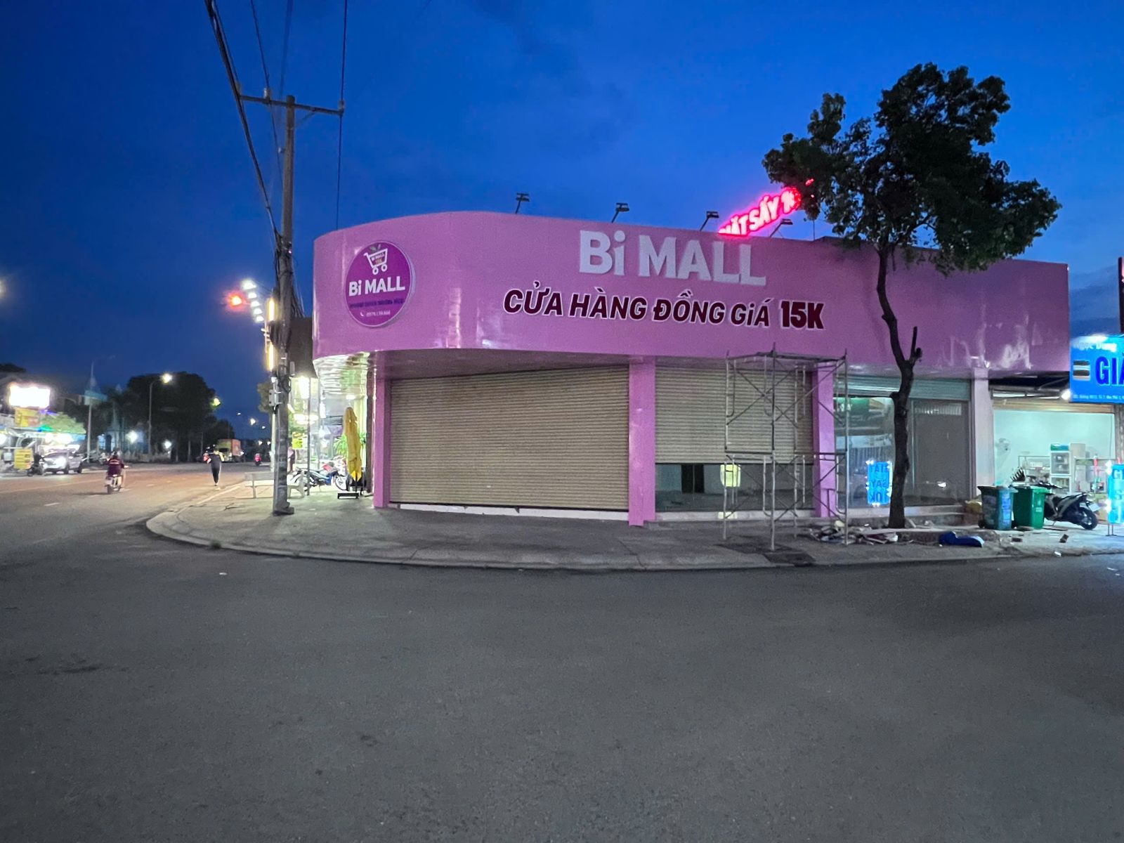 báo giá thi công bảng hiệu